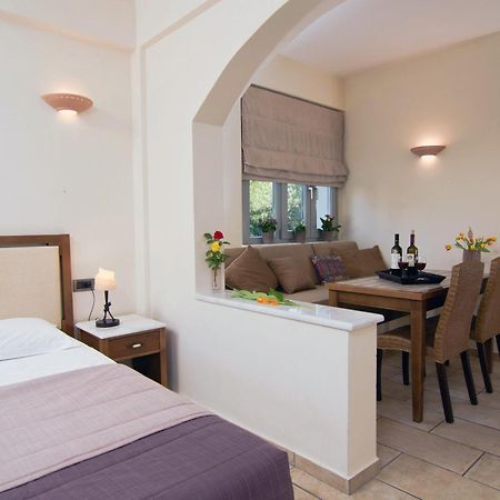 Harmony Hotel Apartments Selianitika Bagian luar foto